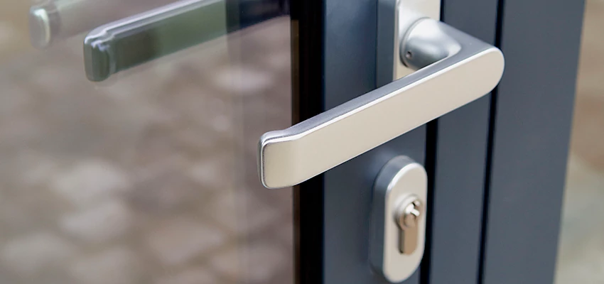 Broken Door Lock Cylinder Repair in East Porterville, California