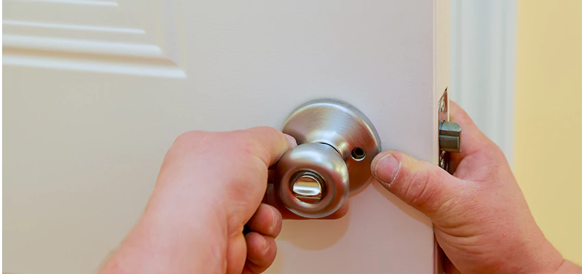 After-hours Locksmith For Lock And Key Installation in East Porterville, CA